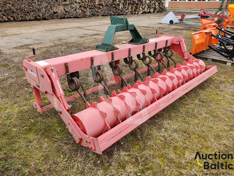 CONCEPT PERUGINI Perugini - Grapă rotativă: Foto 1 CONCEPT PERUGINI Perugini - Grapă rotativă: Foto 1