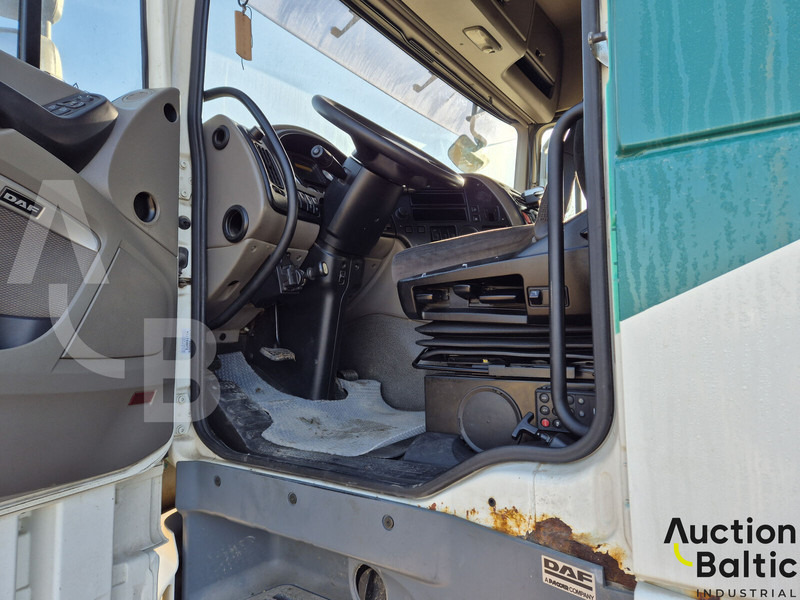 DAF FT XF105 - Cap tractor: Foto 5 DAF FT XF105 - Cap tractor: Foto 5