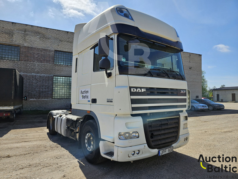 DAF XF105.460 - Cap tractor: Foto 2 DAF XF105.460 - Cap tractor: Foto 2