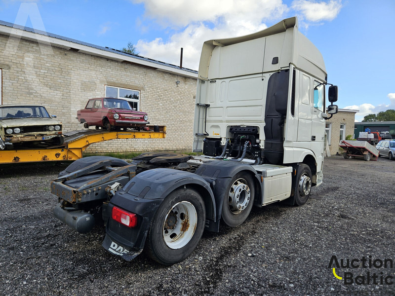 DAF XF460 - Cap tractor: Foto 3 DAF XF460 - Cap tractor: Foto 3