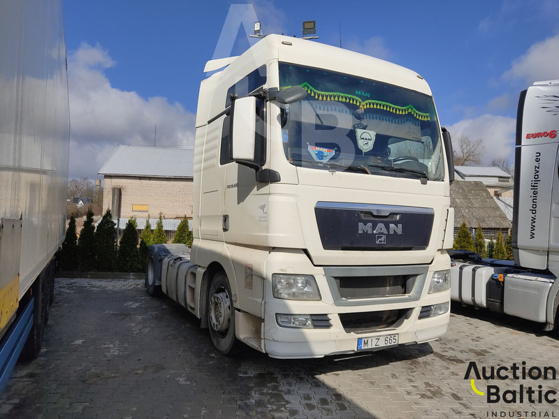 MAN TGX18.400 - Cap tractor: Foto 2 MAN TGX18.400 - Cap tractor: Foto 2