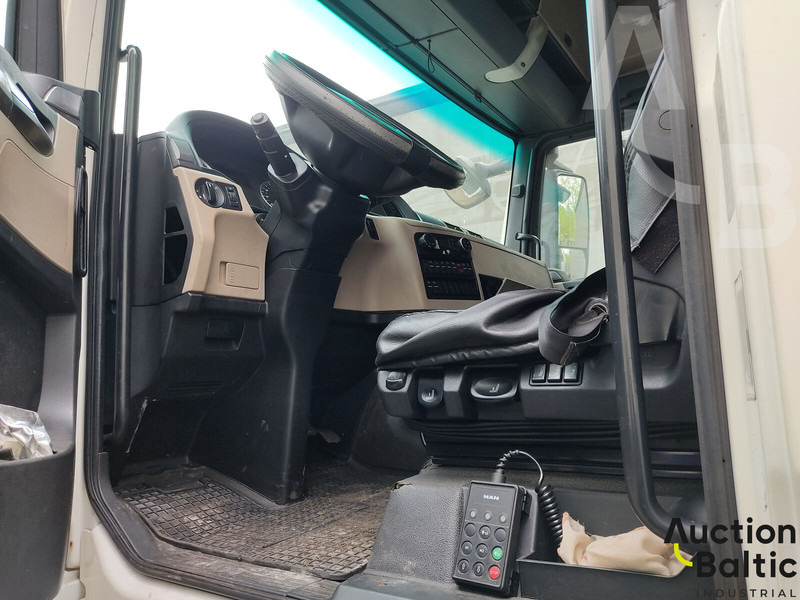 MAN TGX18.500 - Cap tractor: Foto 5 MAN TGX18.500 - Cap tractor: Foto 5