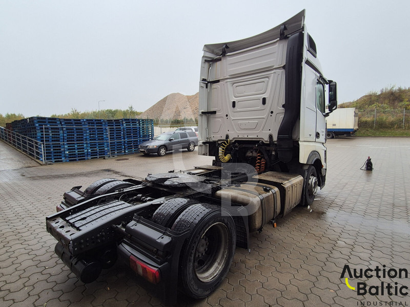 Mercedes-Benz Actros 1845 - Cap tractor: Foto 4 Mercedes-Benz Actros 1845 - Cap tractor: Foto 4