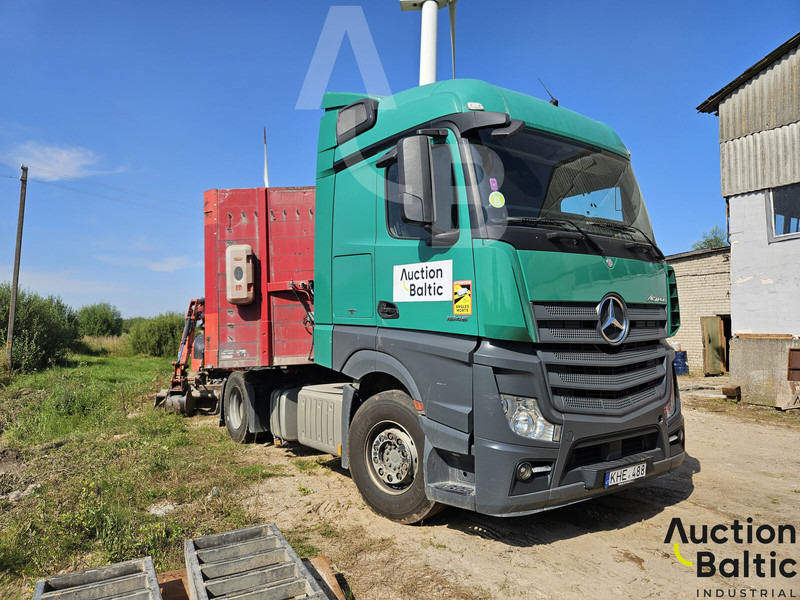 Mercedes-Benz Actros 1845 - Cap tractor: Foto 2 Mercedes-Benz Actros 1845 - Cap tractor: Foto 2