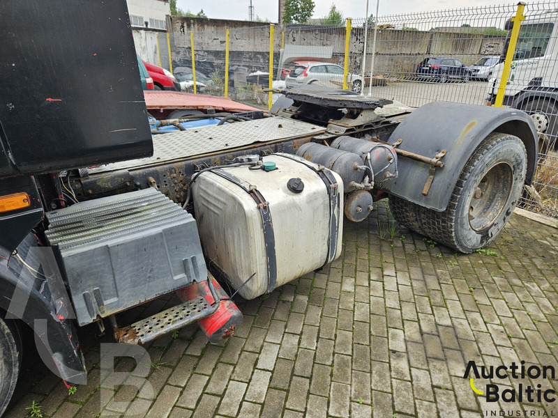 Scania 420 - Cap tractor: Foto 4 Scania 420 - Cap tractor: Foto 4