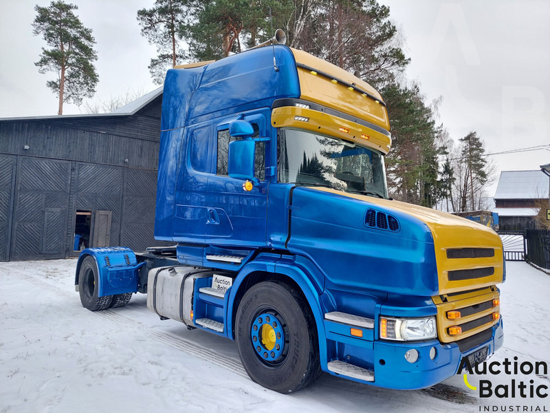 Scania T 114 LA - Cap tractor: Foto 2 Scania T 114 LA - Cap tractor: Foto 2