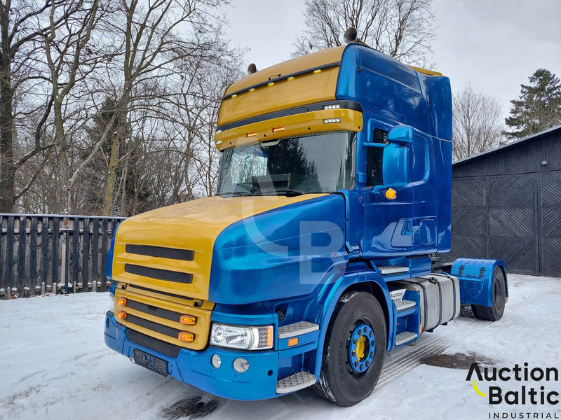 Scania T 114 LA - Cap tractor: Foto 1 Scania T 114 LA - Cap tractor: Foto 1