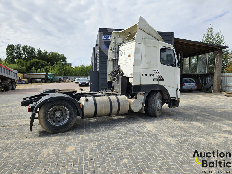 Volvo FH12 - Cap tractor: Foto 4 Volvo FH12 - Cap tractor: Foto 4