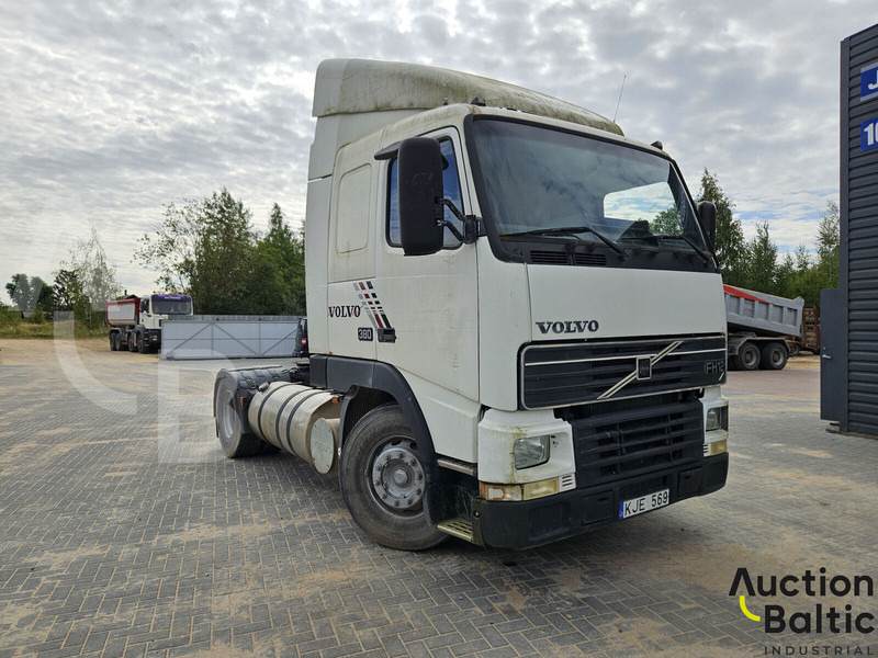 Volvo FH12 - Cap tractor: Foto 2 Volvo FH12 - Cap tractor: Foto 2
