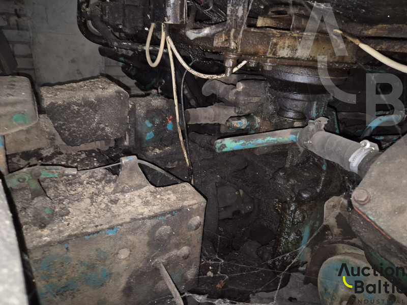 Tractor agricol Chtz T-150K: Foto 12 Tractor agricol Chtz T-150K: Foto 12