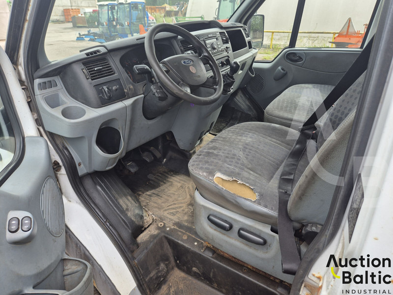 Ford Transit Tourneo - Autoutilitară cu platformă: Foto 5 Ford Transit Tourneo - Autoutilitară cu platformă: Foto 5