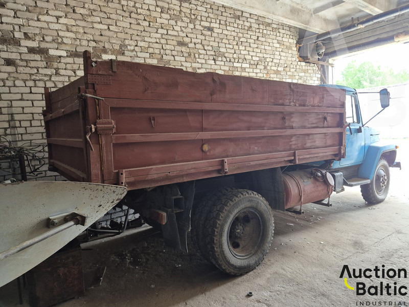 GAZ Gaz 3507 - Camion basculantă: Foto 3 GAZ Gaz 3507 - Camion basculantă: Foto 3