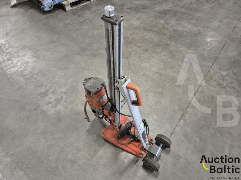 Husqvarna DM280 and DS250 - Maşină de foraj: Foto 2 Husqvarna DM280 and DS250 - Maşină de foraj: Foto 2