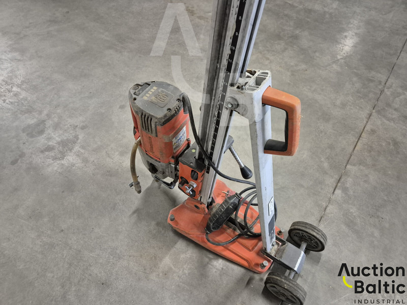 Husqvarna DM280 and DS250 - Maşină de foraj: Foto 3 Husqvarna DM280 and DS250 - Maşină de foraj: Foto 3