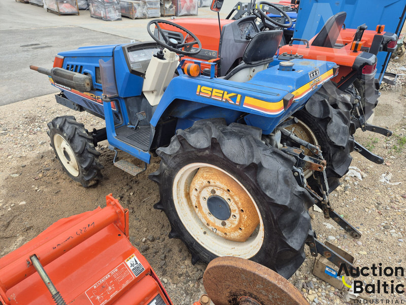 Iseki TU 200 - Tractor agricol: Foto 3 Iseki TU 200 - Tractor agricol: Foto 3