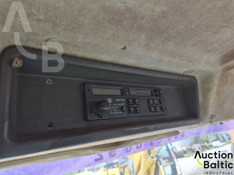 Camion cisternă Iveco 260-34: Foto 10