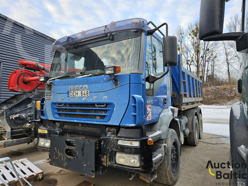 Iveco 260 E44 - Camion basculantă: Foto 1 Iveco 260 E44 - Camion basculantă: Foto 1