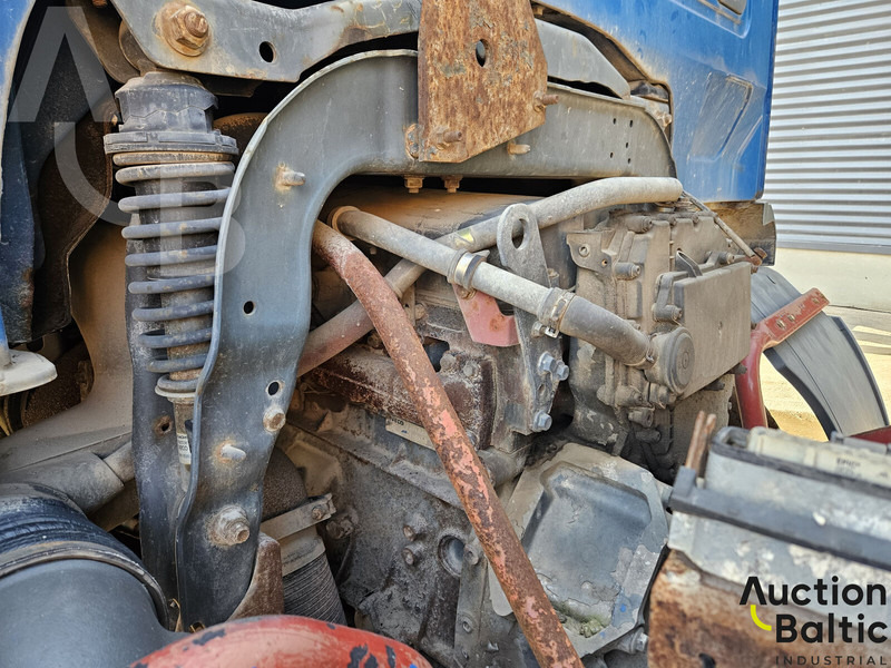 Camion basculantă Iveco 260E44: Foto 20 Camion basculantă Iveco 260E44: Foto 20