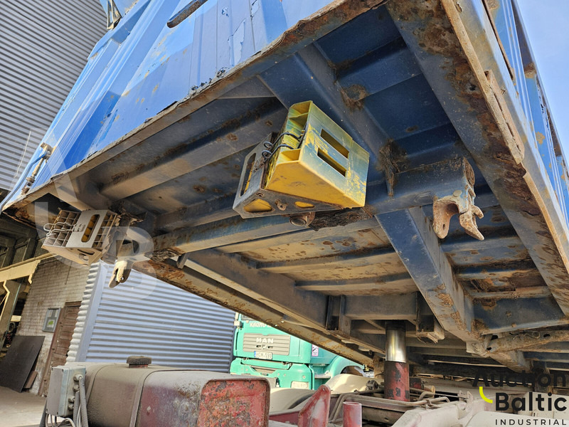 Camion basculantă Iveco 260E44: Foto 15 Camion basculantă Iveco 260E44: Foto 15