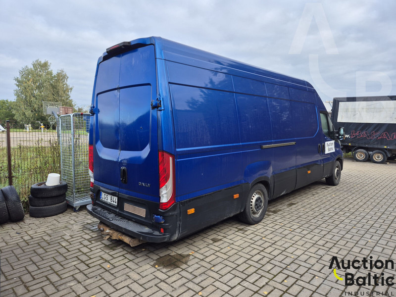 Iveco 35S17 - Dubă: Foto 3 Iveco 35S17 - Dubă: Foto 3