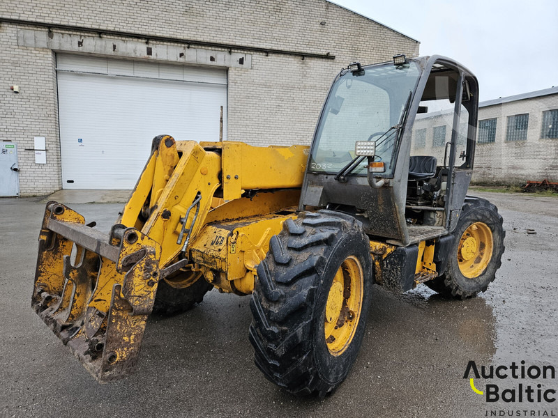 JCB 530 - Stivuitor telescopic: Foto 1 JCB 530 - Stivuitor telescopic: Foto 1