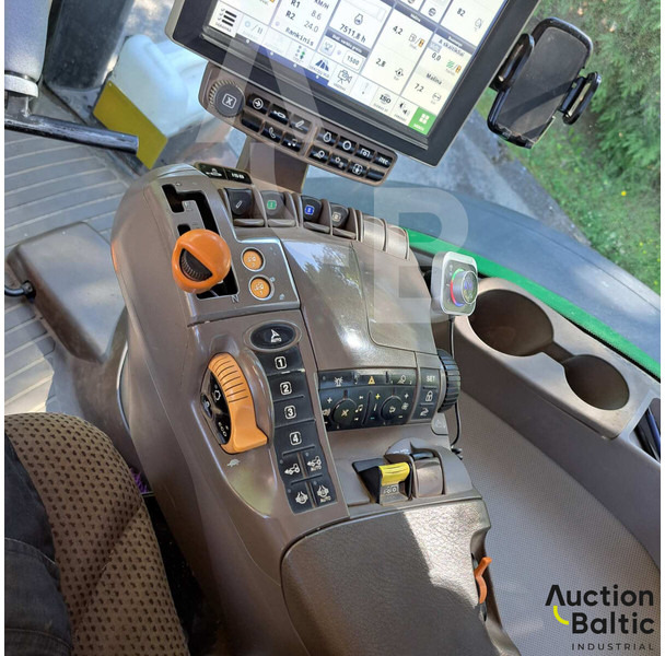 Tractor agricol John Deere 8370 R: Foto 13