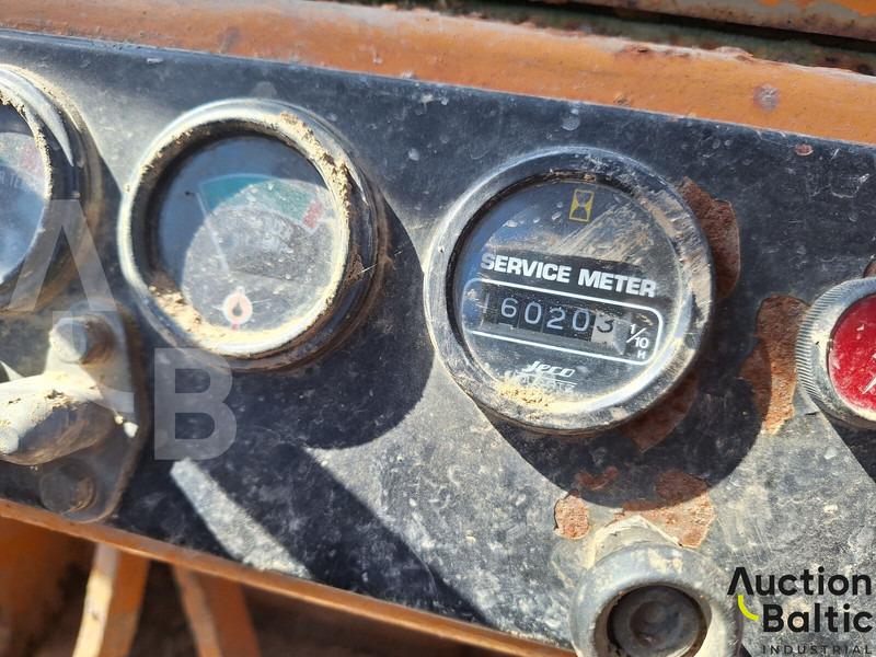 Komatsu D57S-1 - Încărcător pe şenile: Foto 4 Komatsu D57S-1 - Încărcător pe şenile: Foto 4