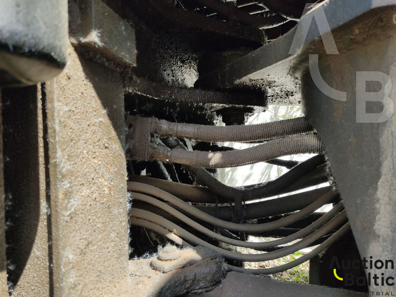 Încărcător frontal pe pneuri Komatsu WA250-5: Foto 14