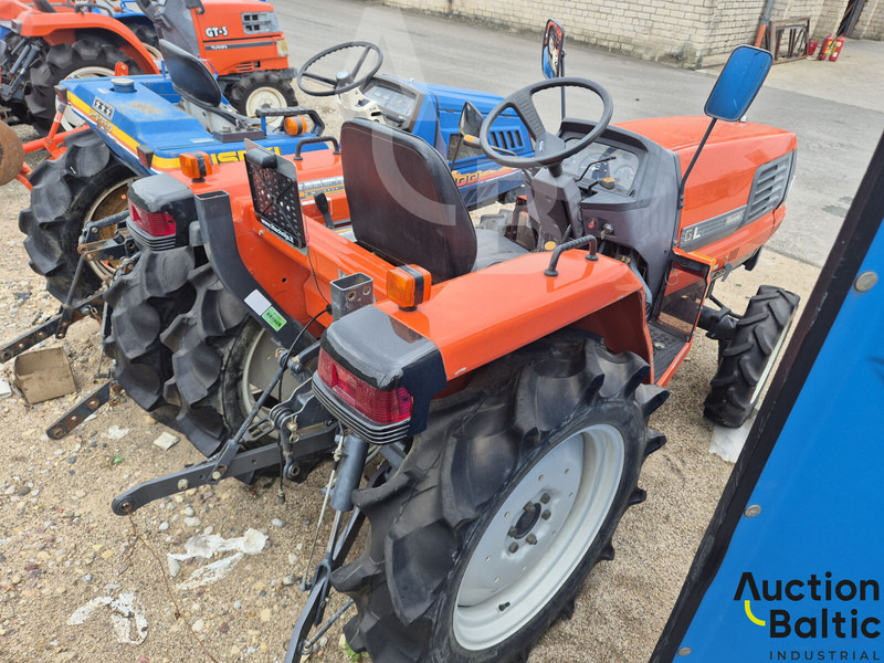 Kubota GL 240 - Tractor agricol: Foto 4 Kubota GL 240 - Tractor agricol: Foto 4