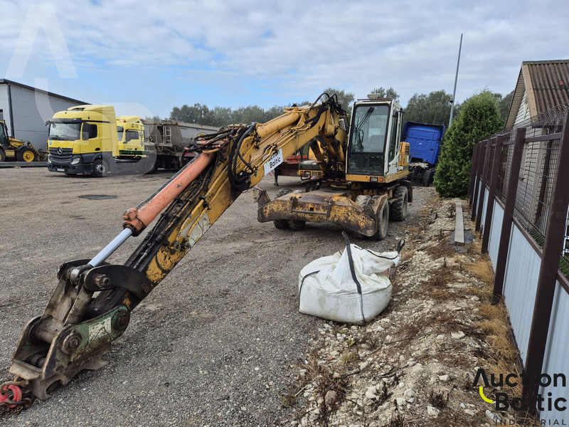 Liebherr A 902 Litronic - Excavator pe roţi: Foto 2 Liebherr A 902 Litronic - Excavator pe roţi: Foto 2