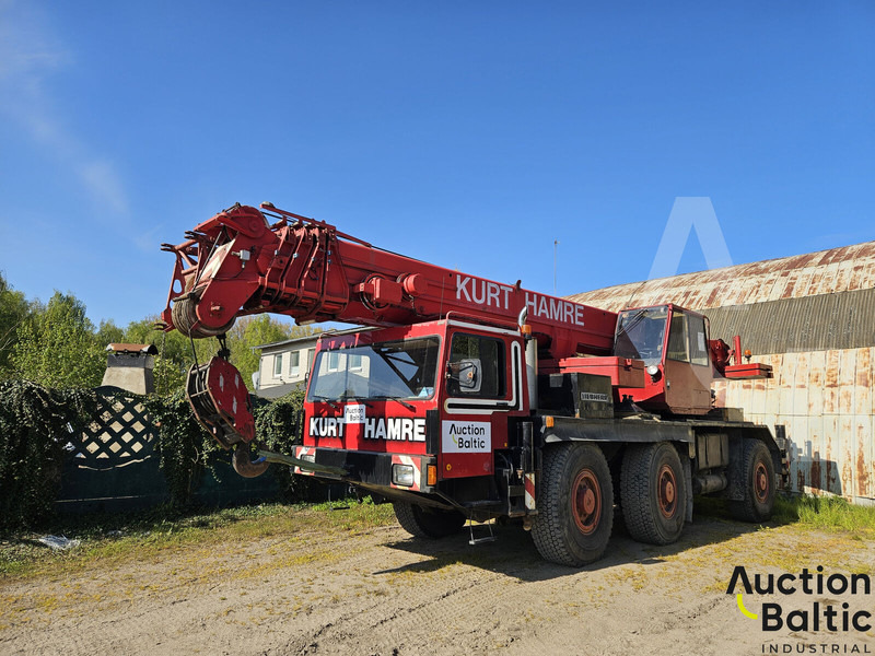 Liebherr LTM 1045 - Macara tot teren: Foto 1 Liebherr LTM 1045 - Macara tot teren: Foto 1