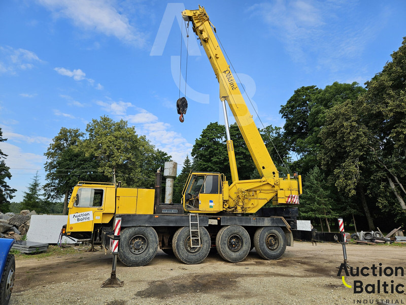 Liebherr LTM 1060 - Macara tot teren: Foto 1 Liebherr LTM 1060 - Macara tot teren: Foto 1