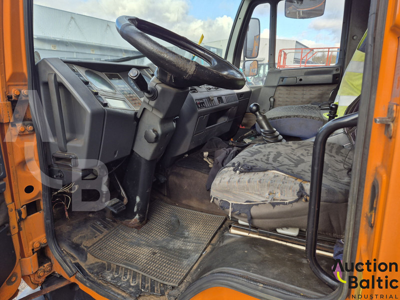 MAN 10.153 - Maşină de tractare: Foto 5 MAN 10.153 - Maşină de tractare: Foto 5