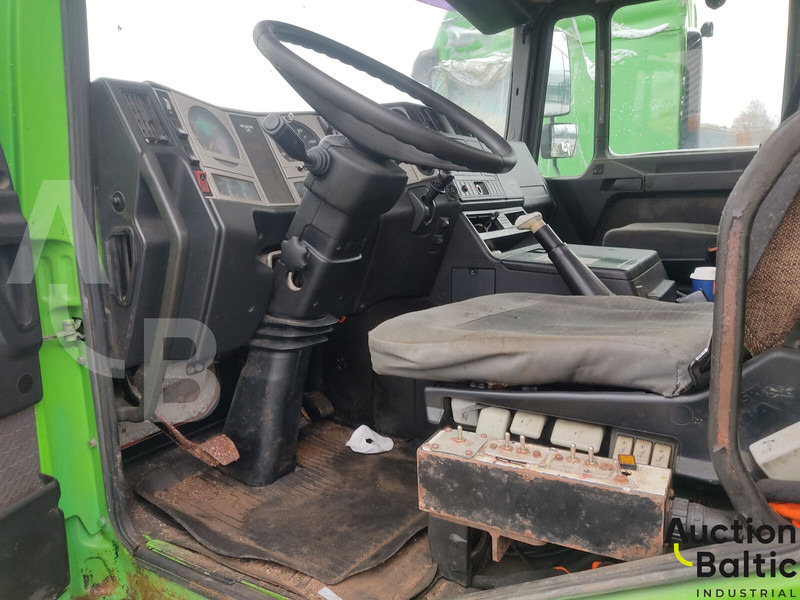 MAN 18.284 - Camion container de gunoi: Foto 5 MAN 18.284 - Camion container de gunoi: Foto 5