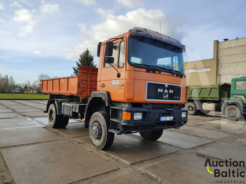 MAN 19.272 - Camion basculantă: Foto 2 MAN 19.272 - Camion basculantă: Foto 2