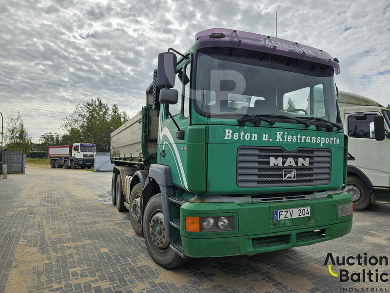 MAN 32.464 - Camion basculantă: Foto 2 MAN 32.464 - Camion basculantă: Foto 2