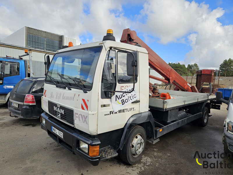 MAN 8.103 - Camion cu nacela: Foto 1 MAN 8.103 - Camion cu nacela: Foto 1