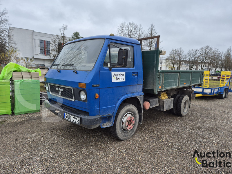 MAN 8.136 - Camion platformă: Foto 1 MAN 8.136 - Camion platformă: Foto 1