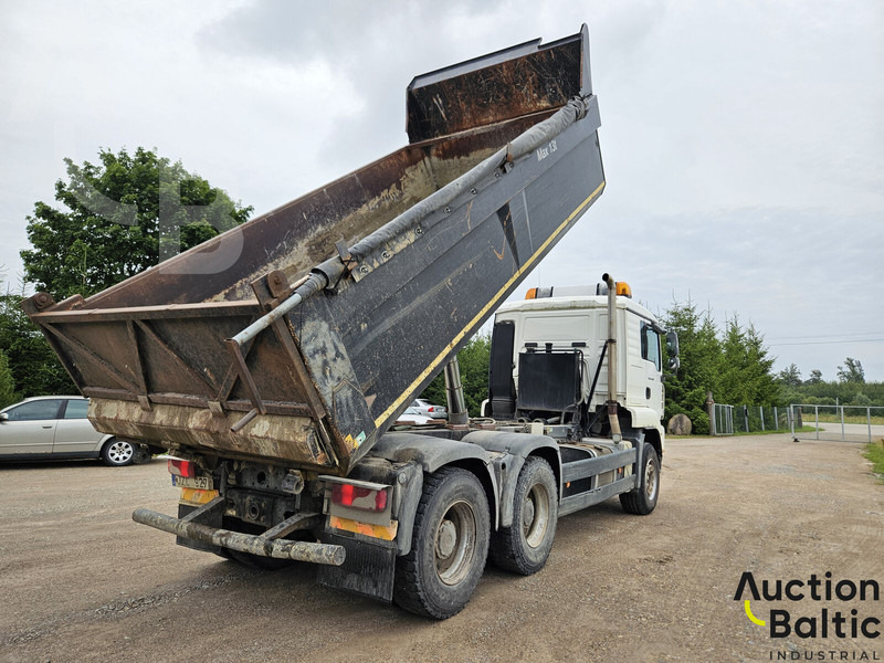 MAN TGA26.480 - Camion basculantă: Foto 4 MAN TGA26.480 - Camion basculantă: Foto 4