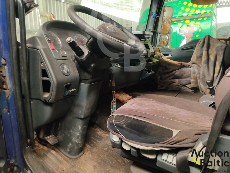 MAN TGL 8.220 4X2 BL - Camion platformă: Foto 5 MAN TGL 8.220 4X2 BL - Camion platformă: Foto 5