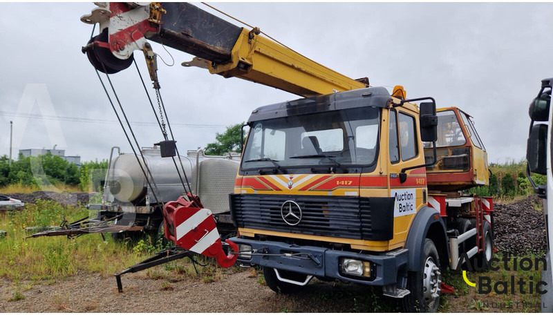 Mercedes-Benz 1417 - Macara tot teren: Foto 5 Mercedes-Benz 1417 - Macara tot teren: Foto 5