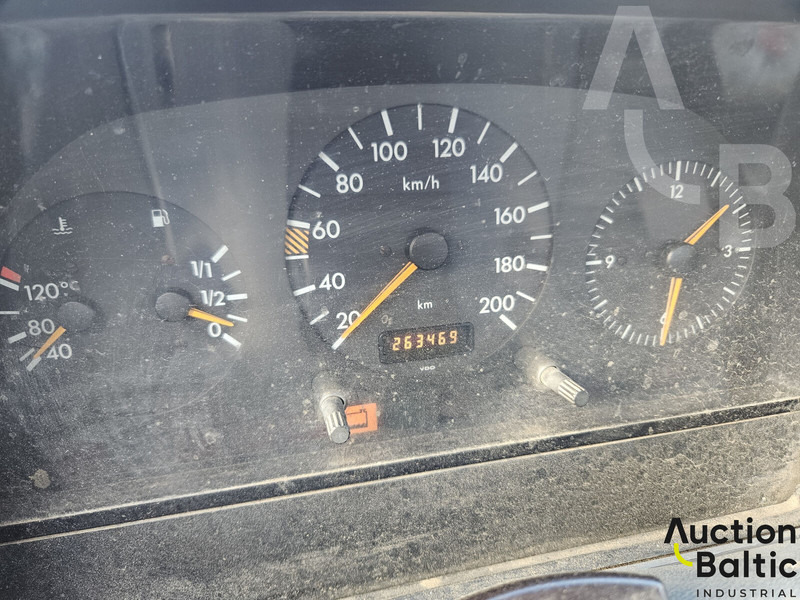 Mercedes-Benz 408 - Autoutilitară cu platformă: Foto 5 Mercedes-Benz 408 - Autoutilitară cu platformă: Foto 5