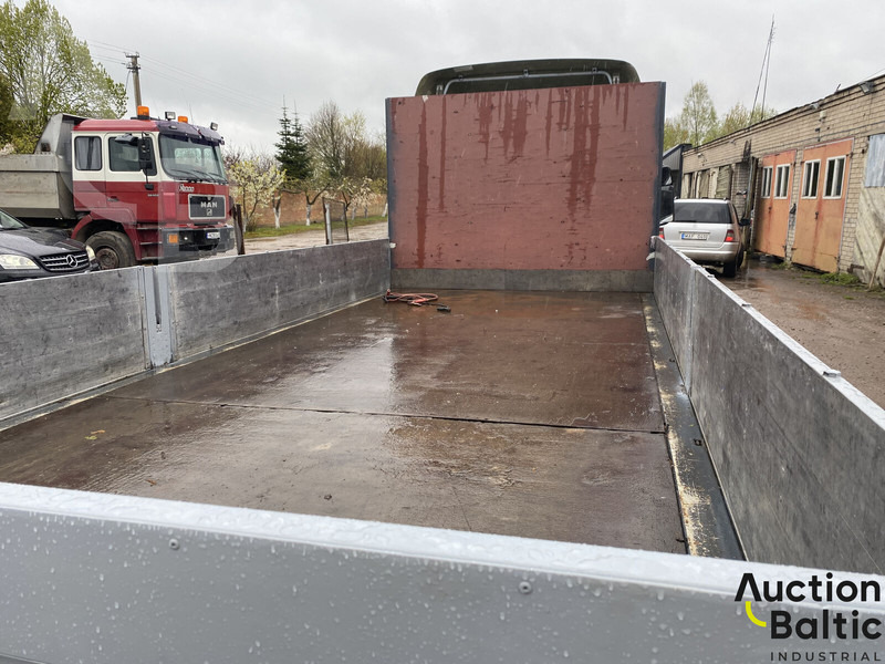 Mercedes-Benz 815 - Camion platformă: Foto 5 Mercedes-Benz 815 - Camion platformă: Foto 5