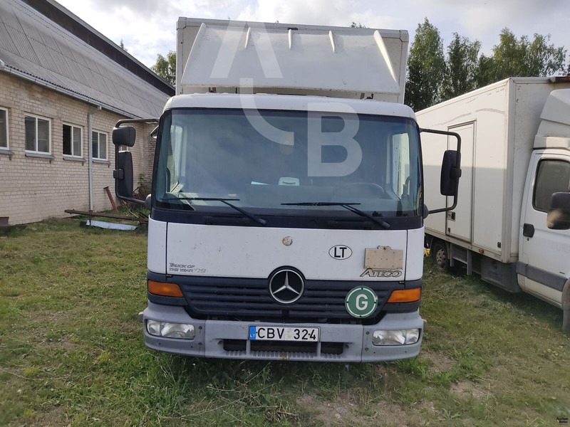 Mercedes-Benz 815 - Camion transport cai: Foto 3 Mercedes-Benz 815 - Camion transport cai: Foto 3