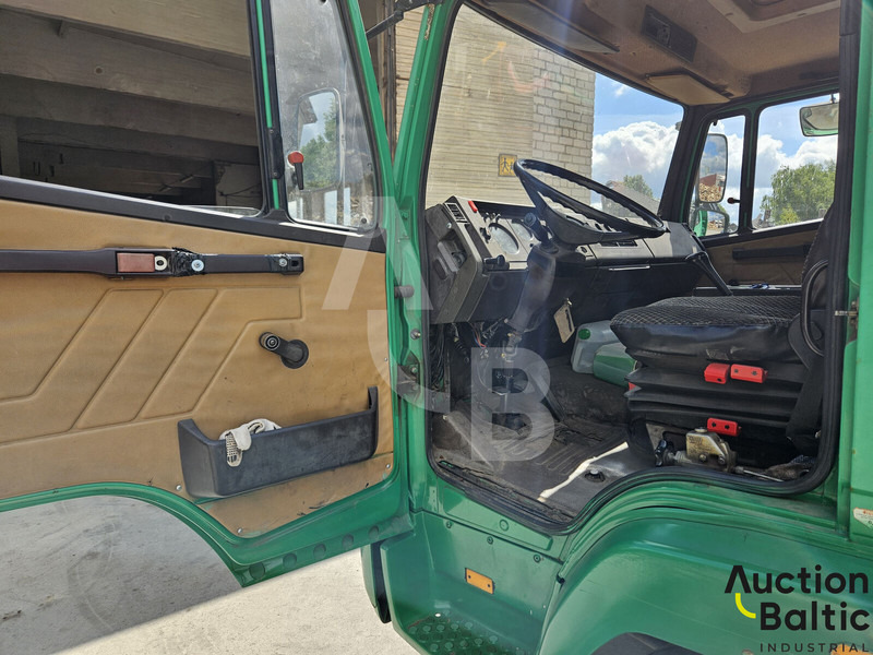 Mercedes-Benz 914 - Camion basculantă: Foto 5 Mercedes-Benz 914 - Camion basculantă: Foto 5