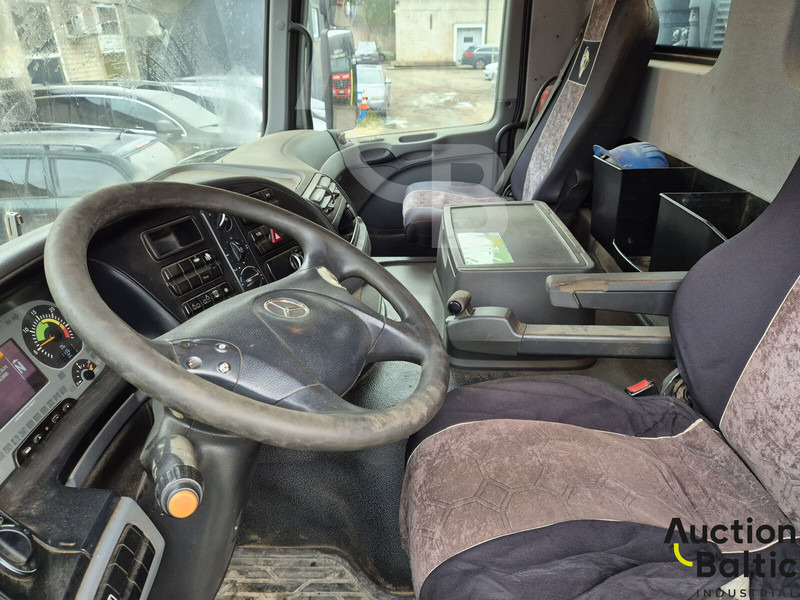 Camion basculantă Mercedes-Benz Actros 4448: Foto 6