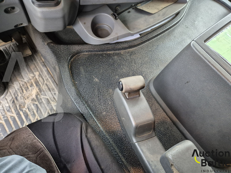 Camion basculantă Mercedes-Benz Actros 4448: Foto 11