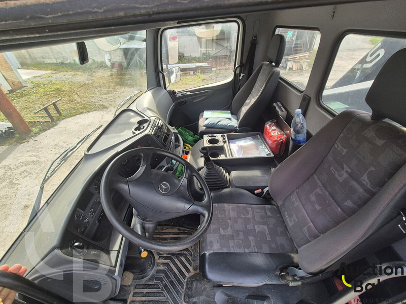 Camion basculantă Mercedes-Benz Axor 2633: Foto 6