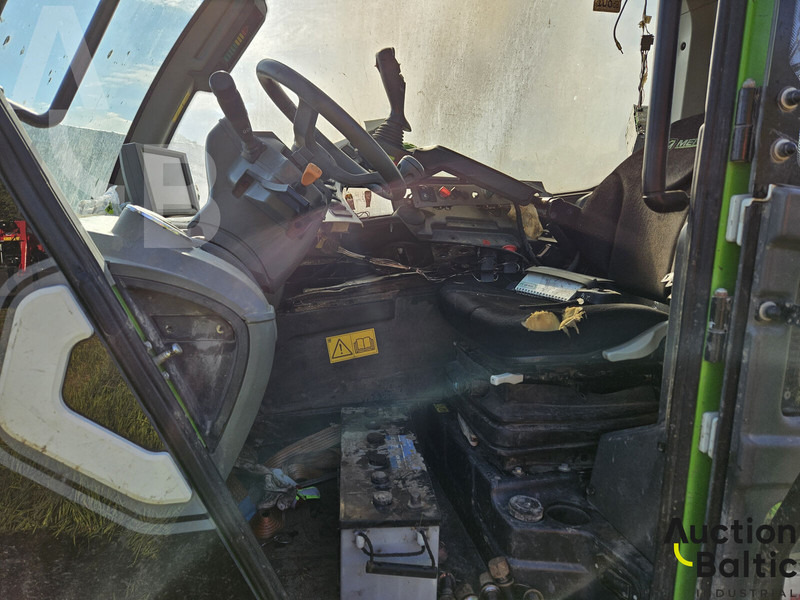 Merlo TF50.8TCS-170-CVTRONIC - Stivuitor telescopic: Foto 5 Merlo TF50.8TCS-170-CVTRONIC - Stivuitor telescopic: Foto 5