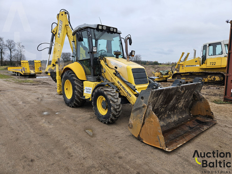 New Holland LB 110 B - Buldoexcavator: Foto 2 New Holland LB 110 B - Buldoexcavator: Foto 2